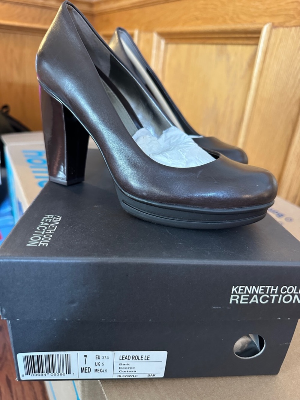 Kenneth Cole Reaction Lead Role LE Platform Pumps | Brown | Size 7 | NEW